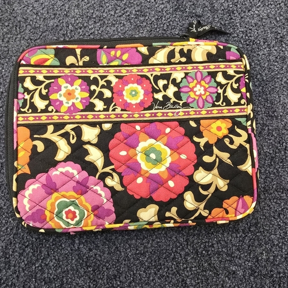 Vera Bradley Floral iPad-Tablet eReader Sleeve Case Zip Cover Quilt - Picture 1 of 8